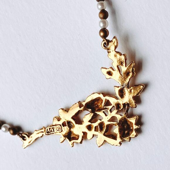 VTG 1950s Signed ART Floral Gold Tone Necklace Faux Pearl Mid Century Jewelry - Picture 8 of 10